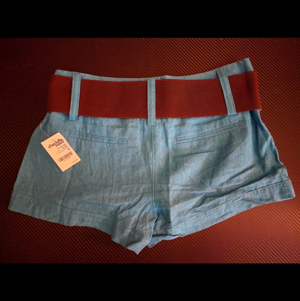 Linen shorts w/ belt